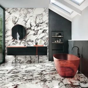 Bold style decoration using marble effect tiles 
